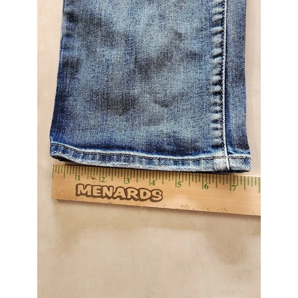 Urban Pipeline MaxFlex Athletic Jeans Men’s 33x30 Light Wash Distressed Stretch